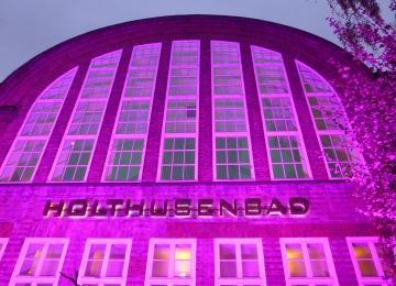Weltmädchentag - Holthusenbad