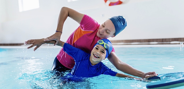 teaser-schwimmunterricht-akademie.jpg