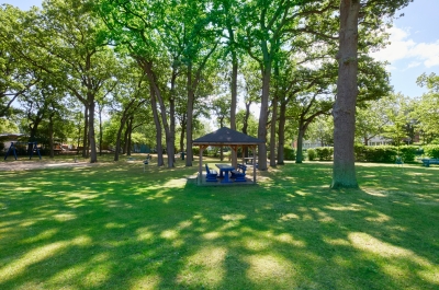 sommerfreibad-neugraben-park