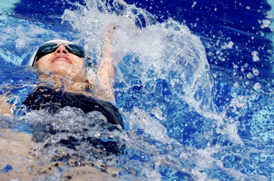 Schwimmschule Erwachsenenschwimmen Schwimmen lernen Inhalte Rücken